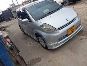 Toyota Passo 2007 Silver