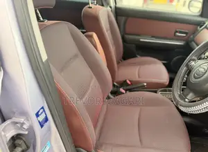 Mazda Verisa 2010 Silver