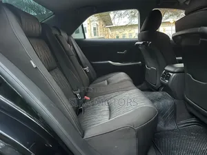 Toyota Crown 2019 Black