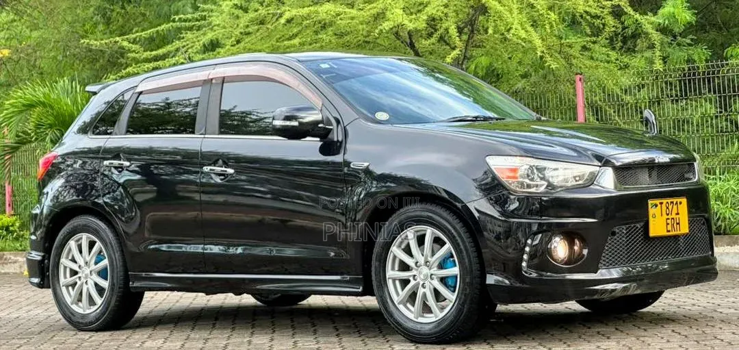 Mitsubishi RVR 2.0 2012 Black