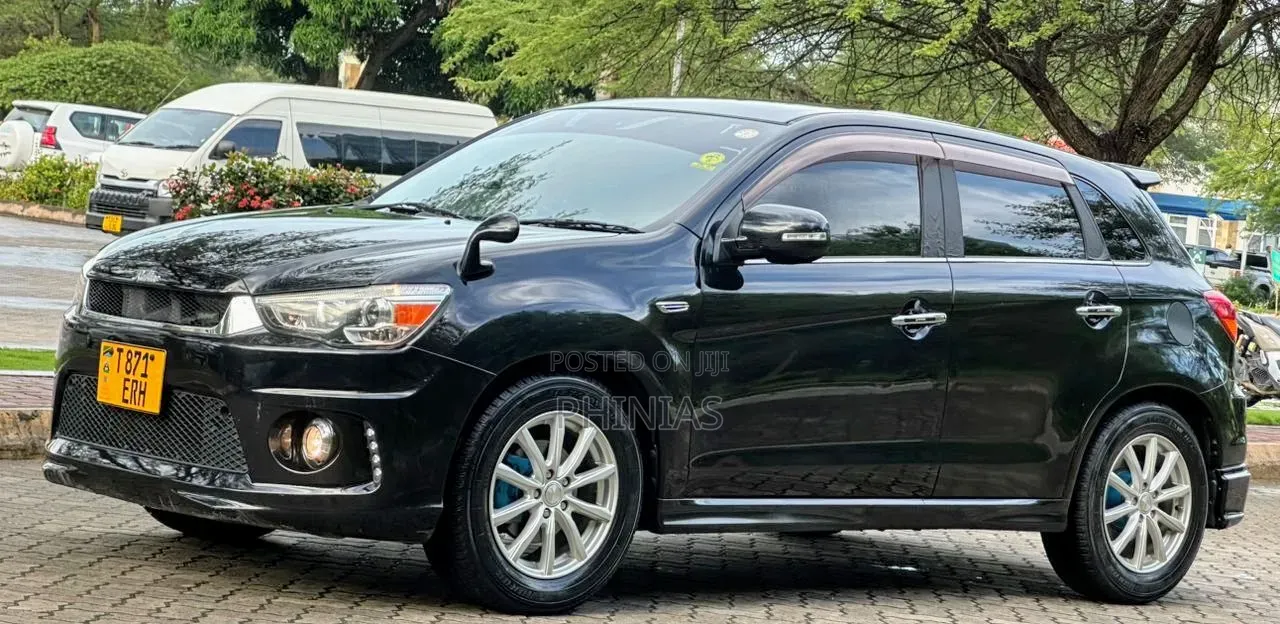 Mitsubishi RVR 2.0 2012 Black