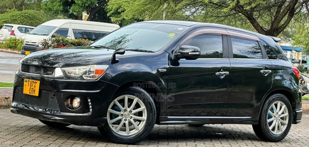 Mitsubishi RVR 2.0 2012 Black