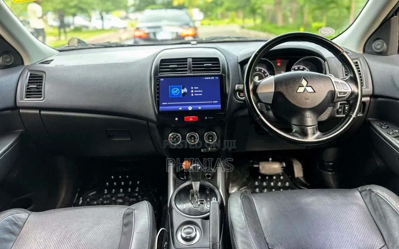 Mitsubishi RVR 2.0 2012 Black