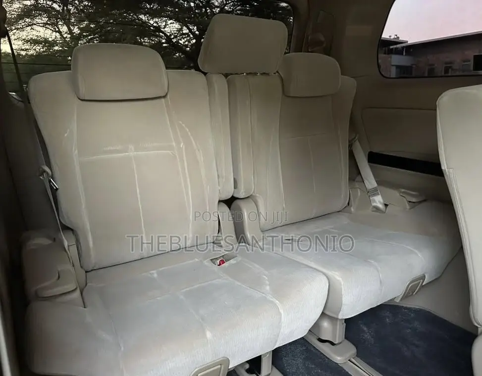 Toyota Alphard 2009 White