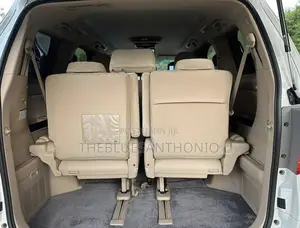 Toyota Alphard 2009 White