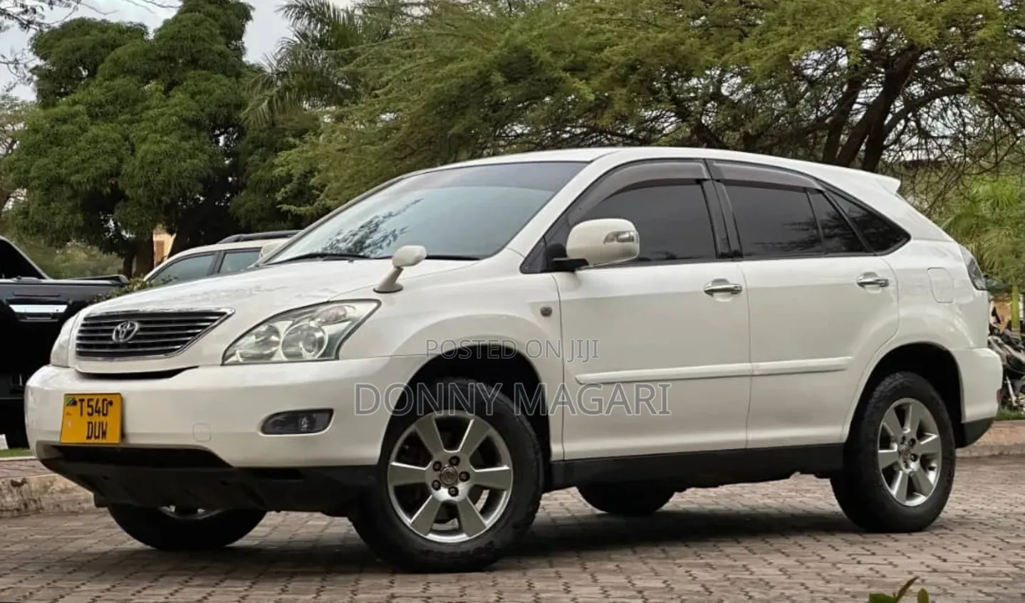 Toyota Harrier 2007 White