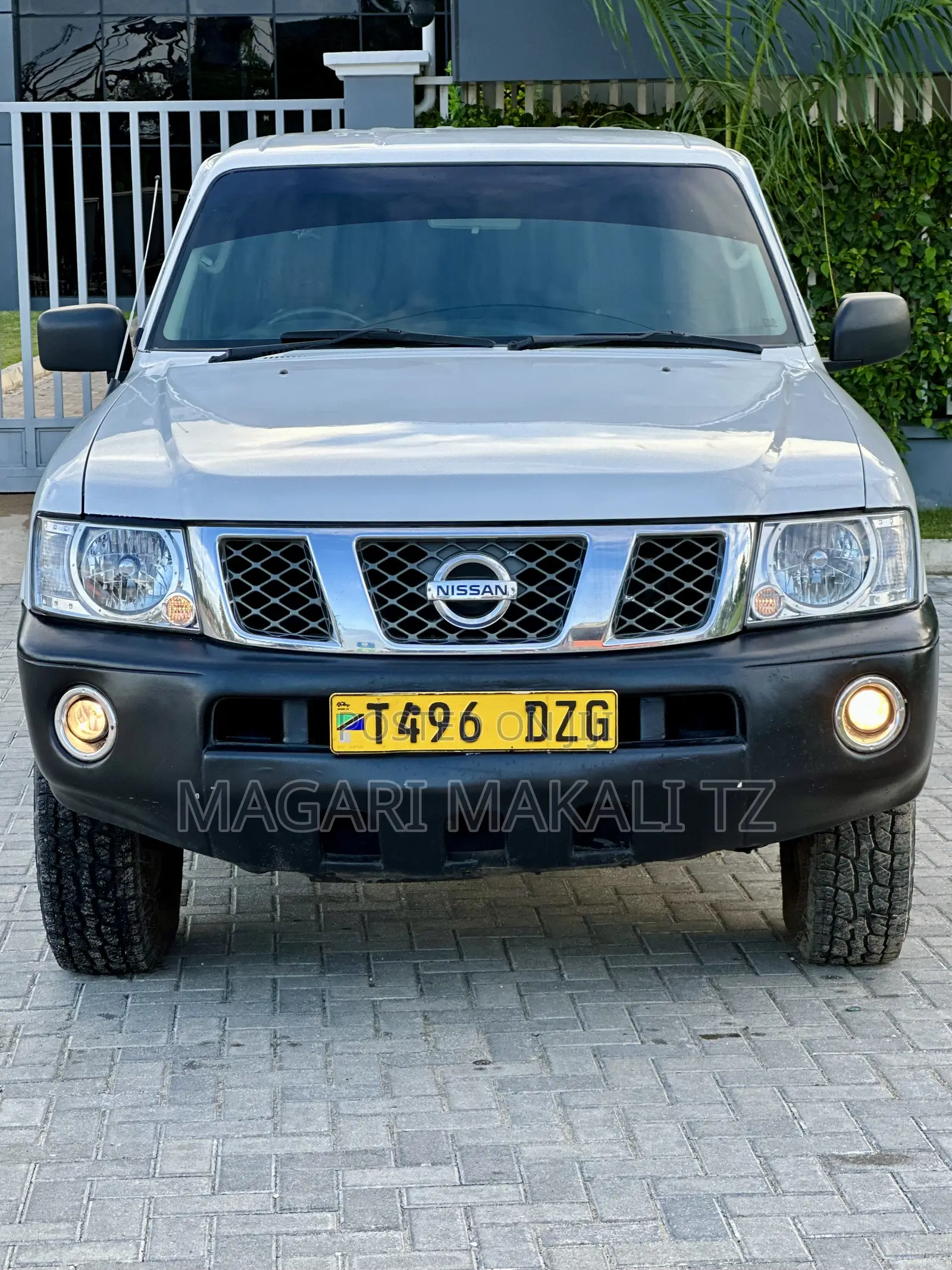 Nissan Patrol 4.8 GL 2006 White