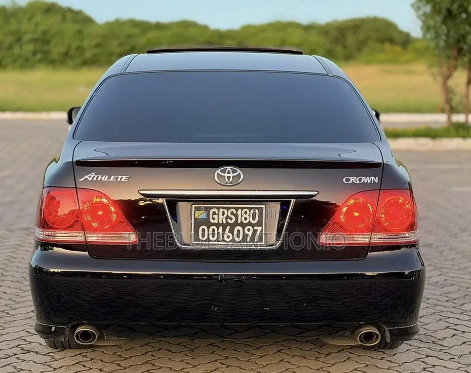 Toyota Crown 2006 Black