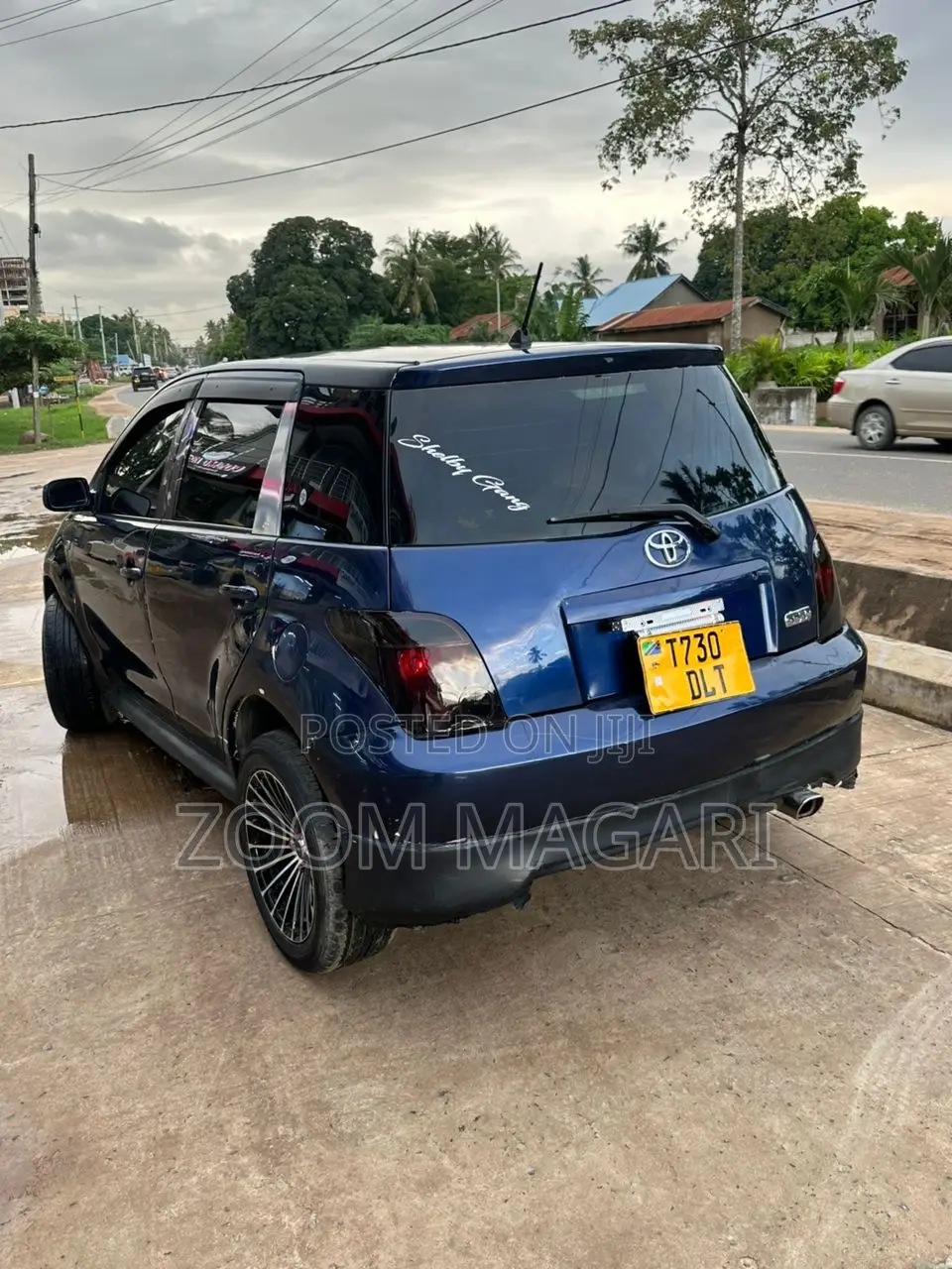 Toyota IST 2001 Blue