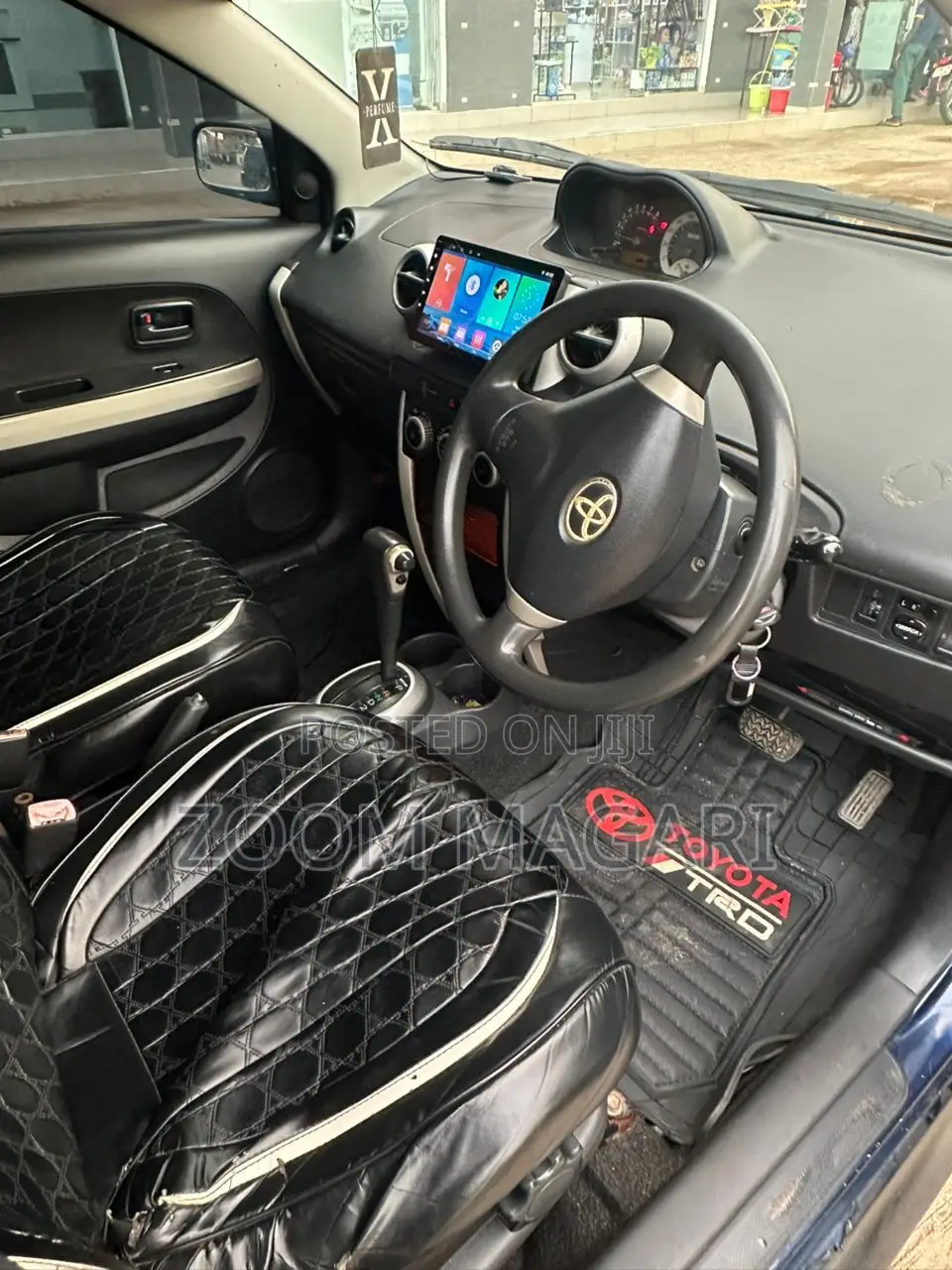 Toyota IST 2001 Blue