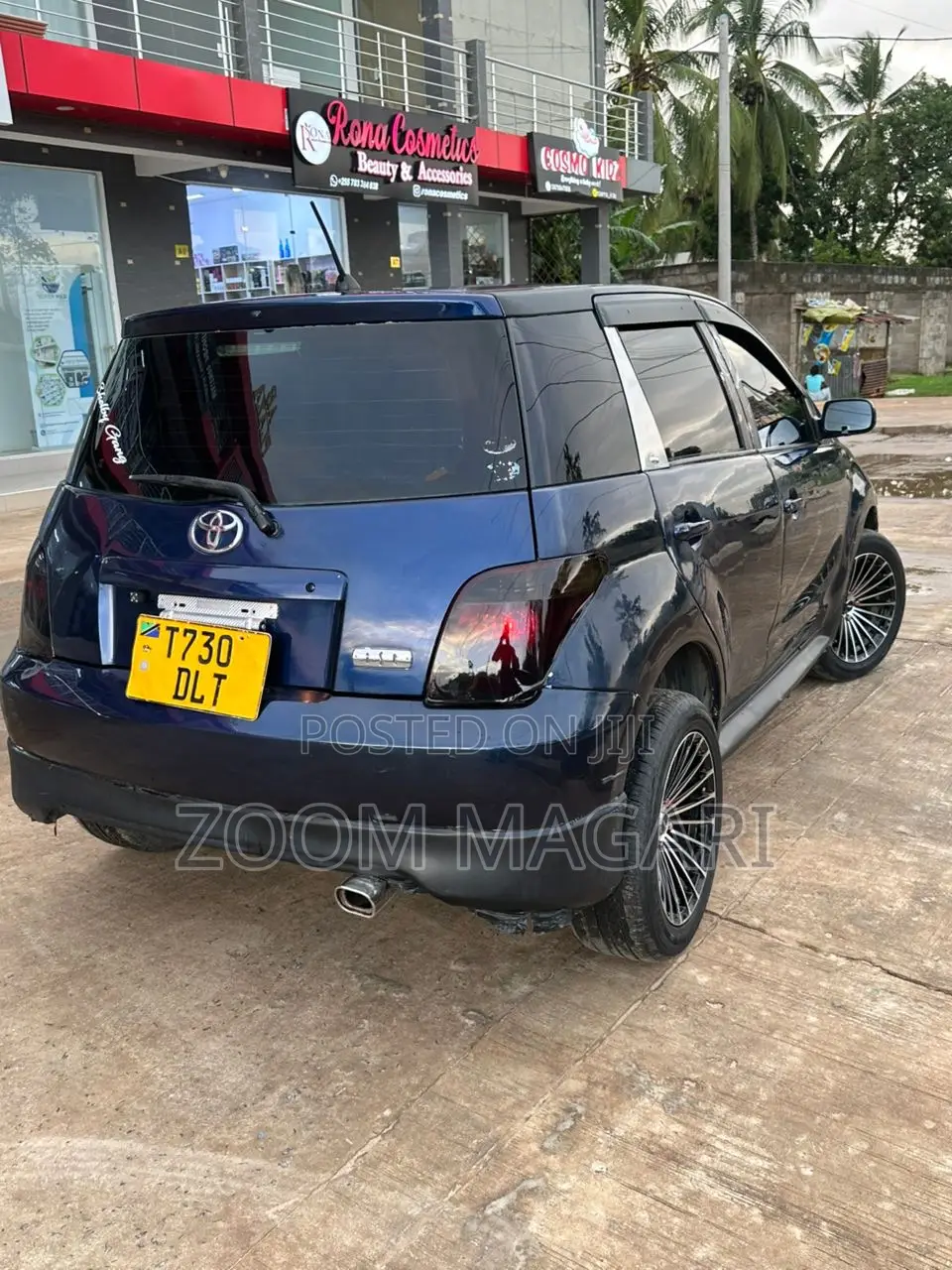 Toyota IST 2001 Blue