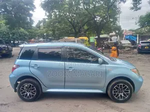 Toyota IST 2003 Blue
