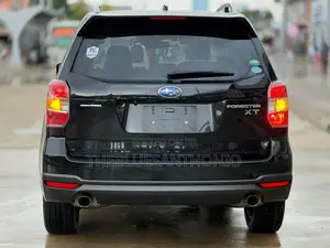 Subaru Forester 2015 Gray