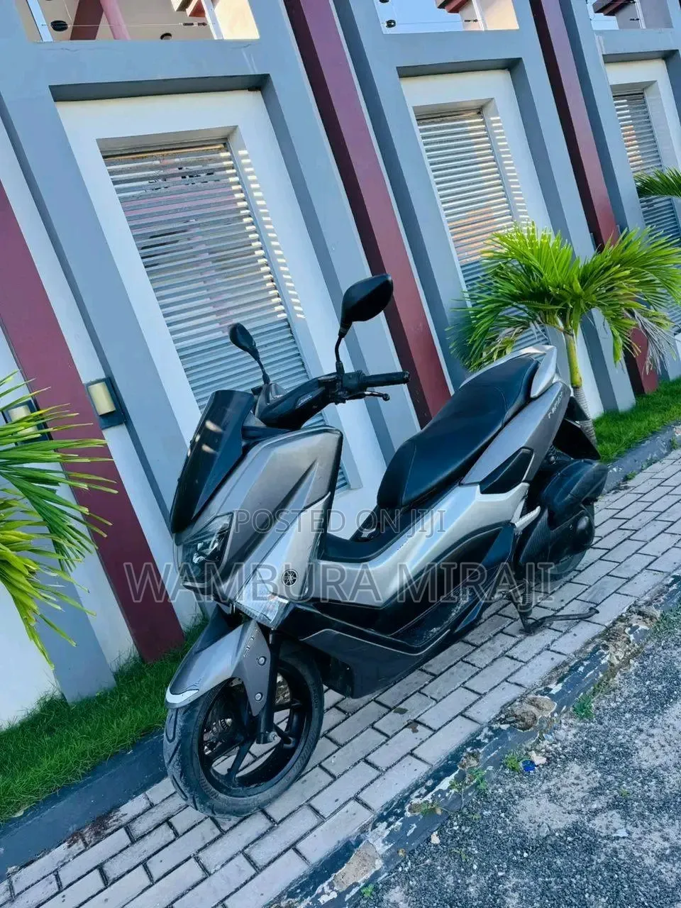 New Honda CB 2025 Gray