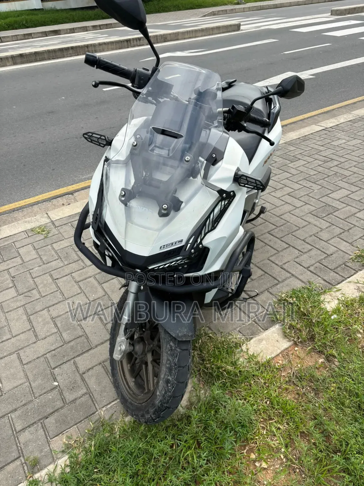 Honda CBX 2024 Brown