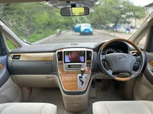 Toyota Alphard 2006 Silver