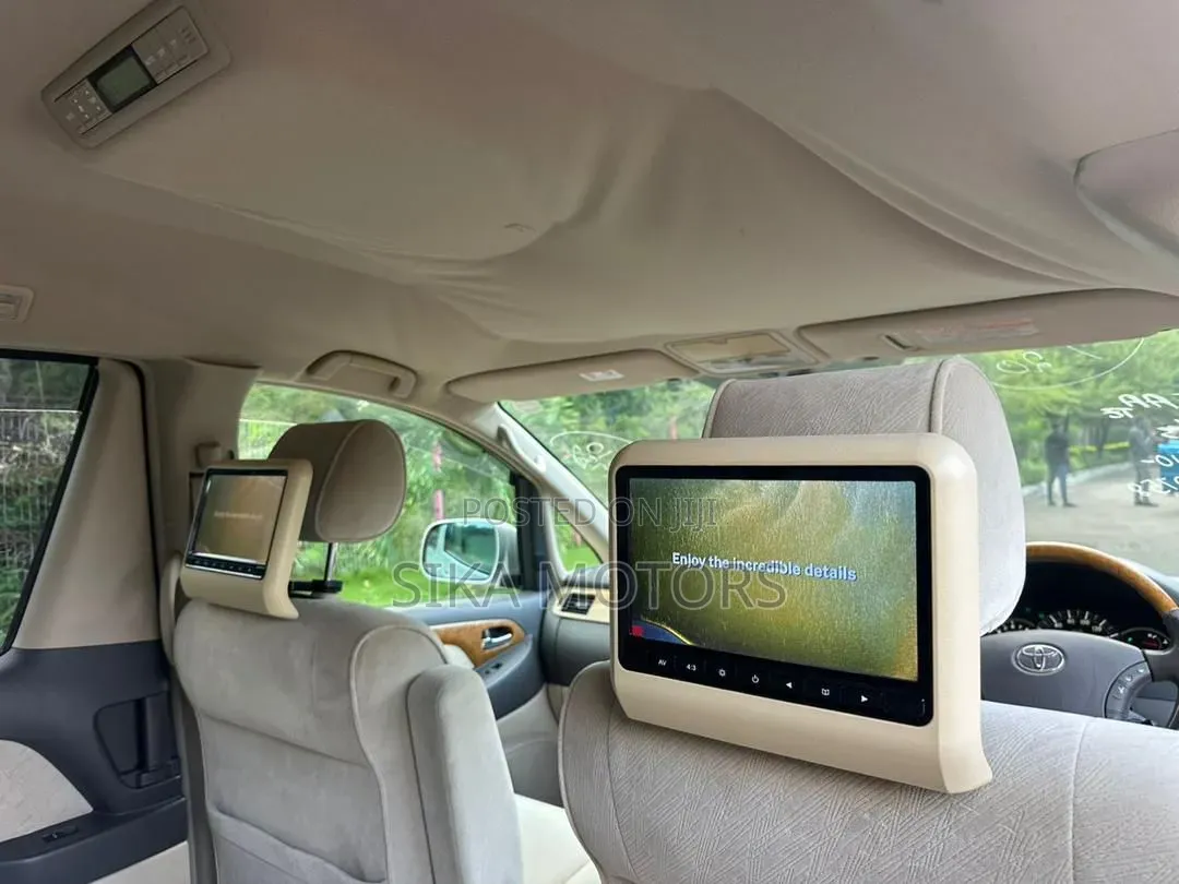 Toyota Alphard 2006 Silver