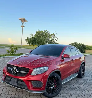 Mercedes-Benz GLE-Class 2018 Red