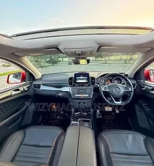Mercedes-Benz GLE-Class 2018 Red