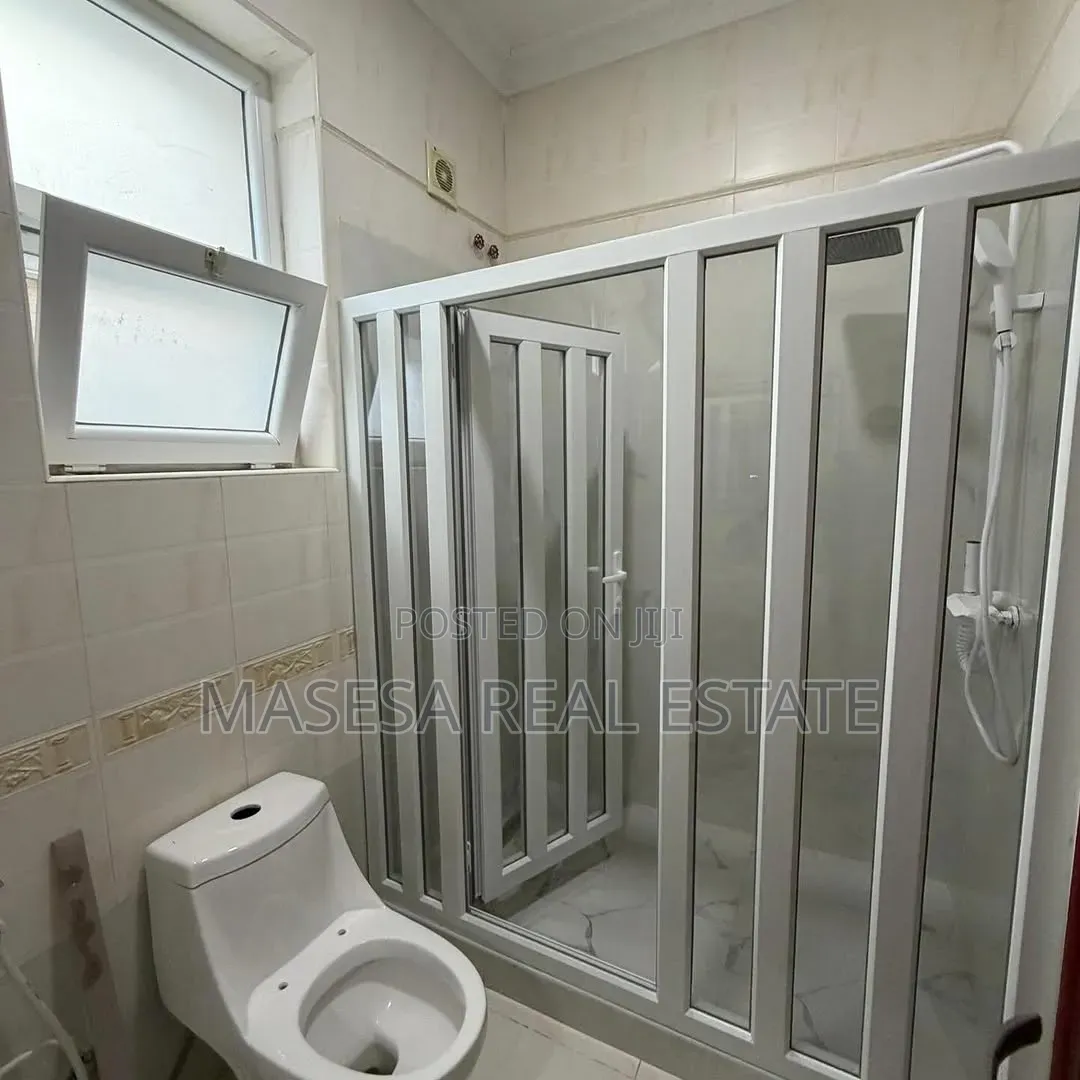 Furnished 5bdrm Villa in Mikocheni for rent