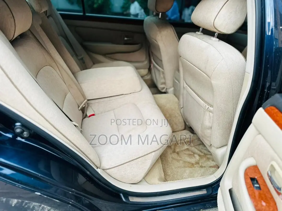Toyota Brevis 2003 Blue