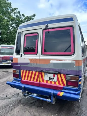 Toyota Coaster 1999
