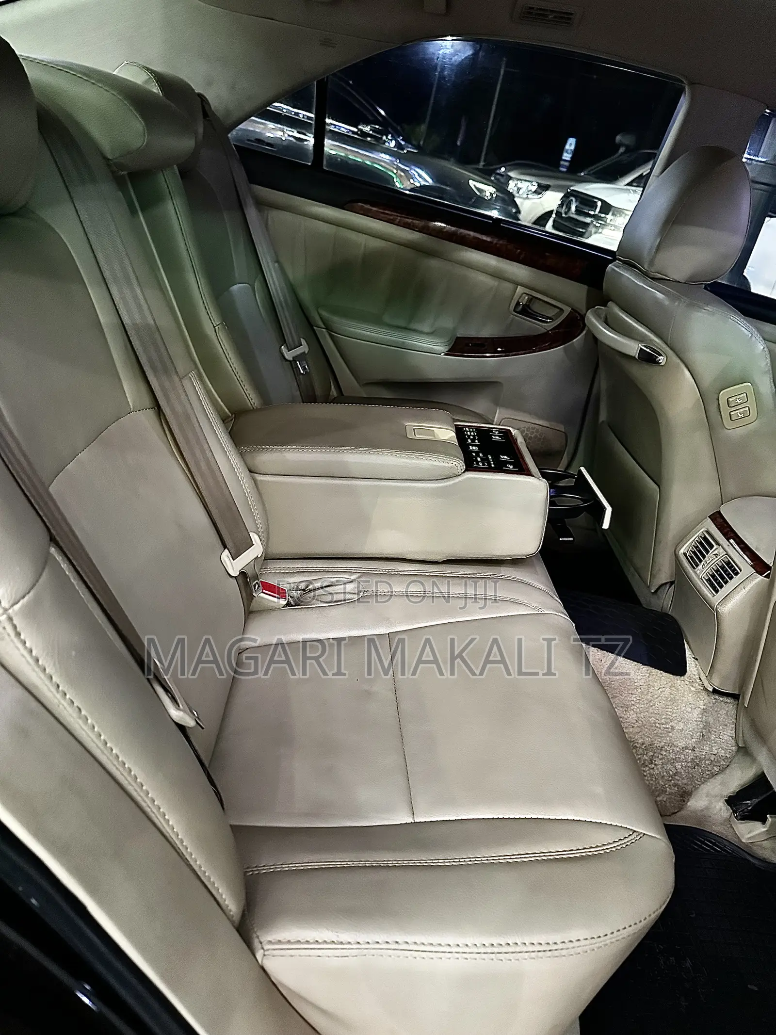 Toyota Crown 2004 Black