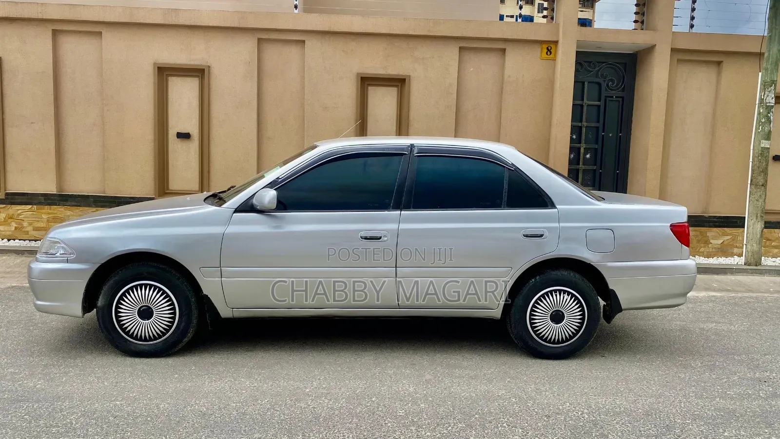 Toyota Carina 1.5 FWD Sedan 2000 Silver