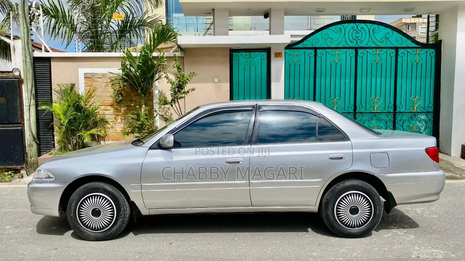Toyota Carina 1.5 FWD Sedan 2000 Silver