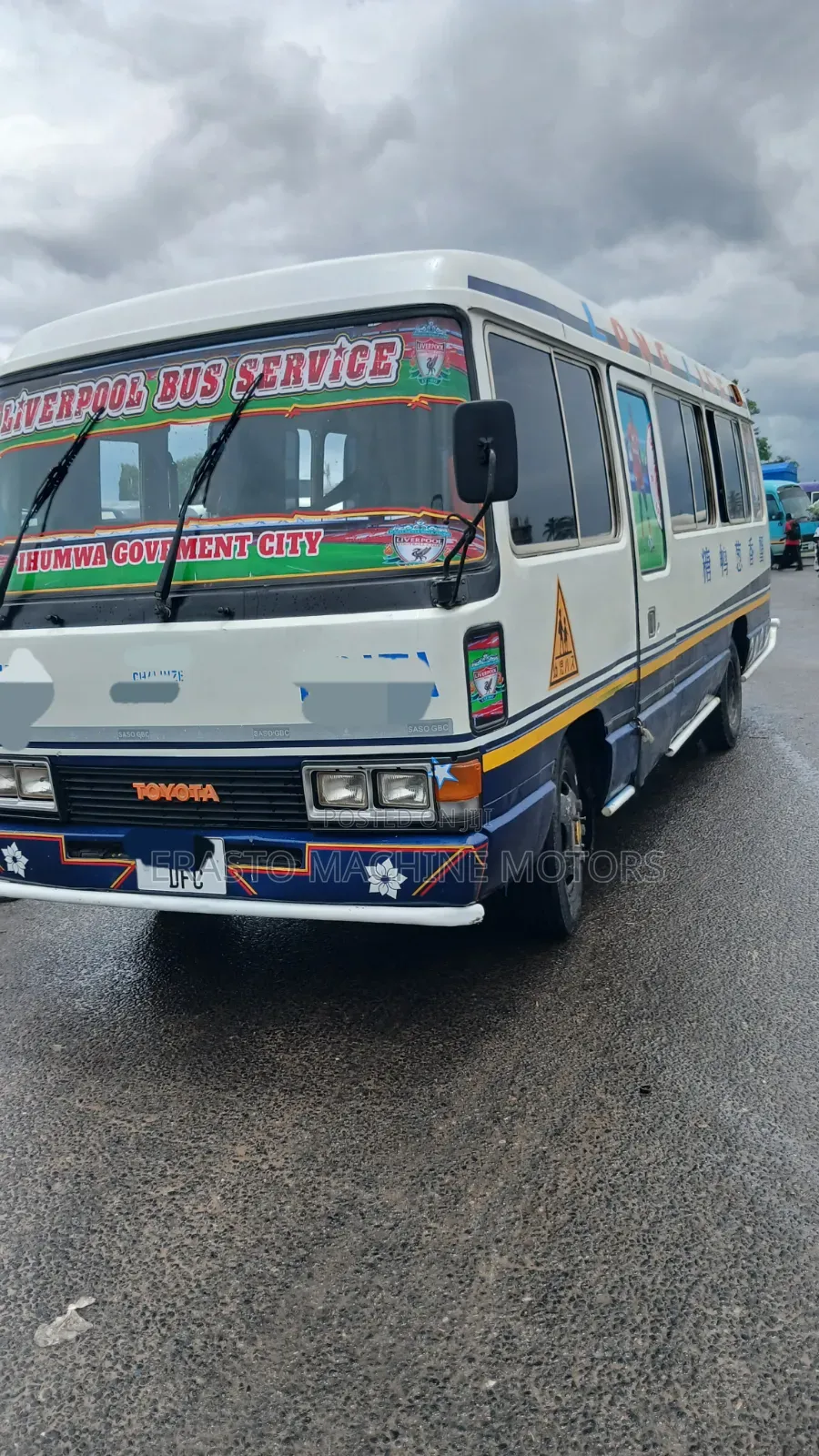 Toyota Coaster 1999 White