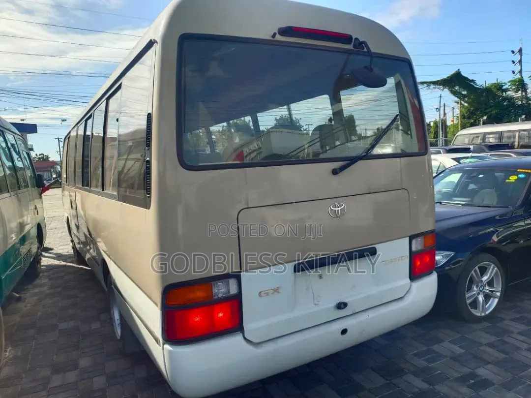 Toyota Coaster 2008 Ivory