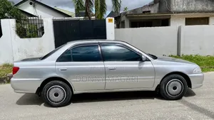 Toyota Carina 2000 Silver