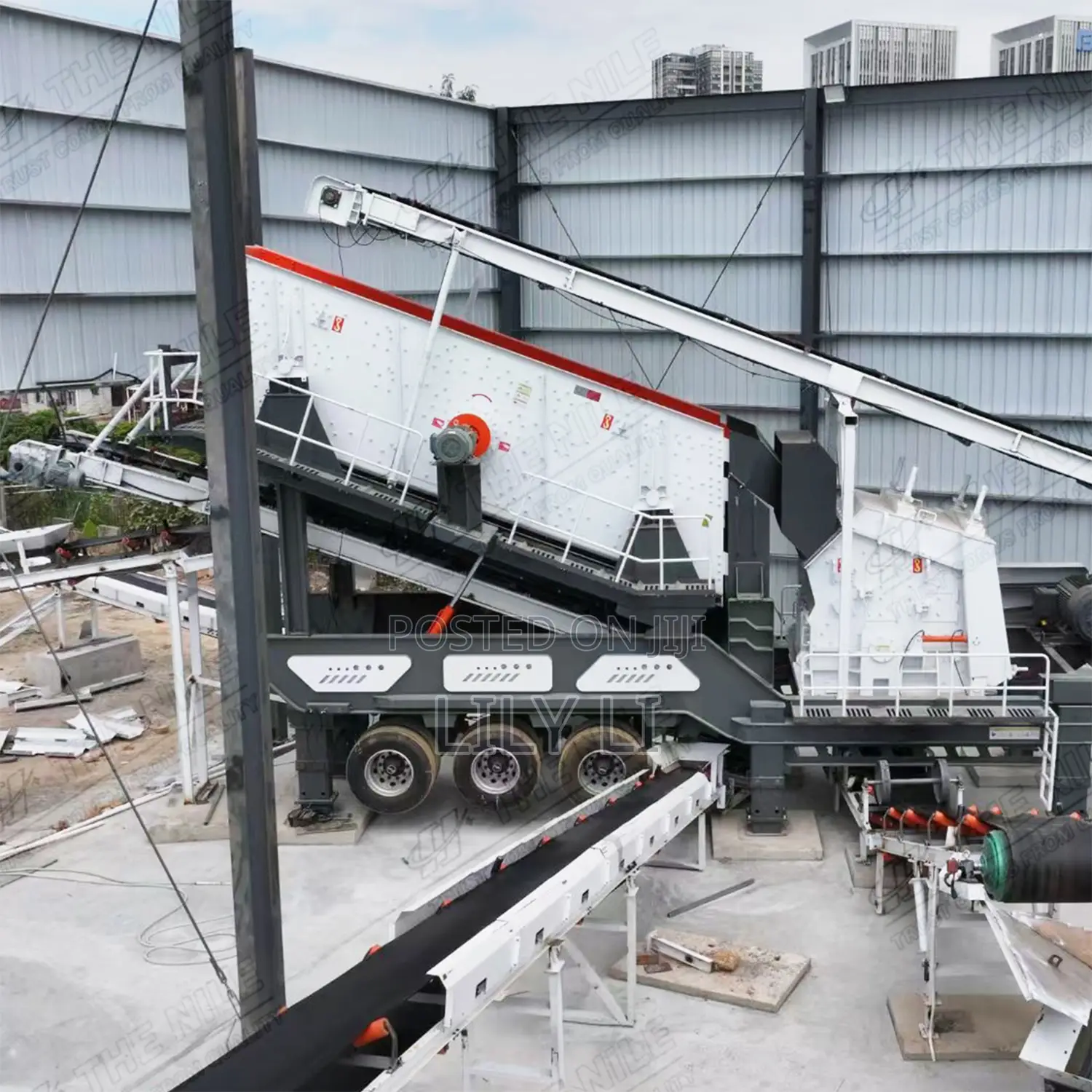 Tire Type Impact Crushing Station With Screen Diesel Electric