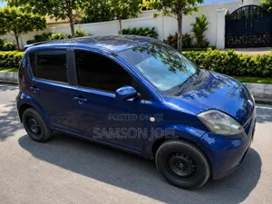 Toyota Passo 2005 Blue
