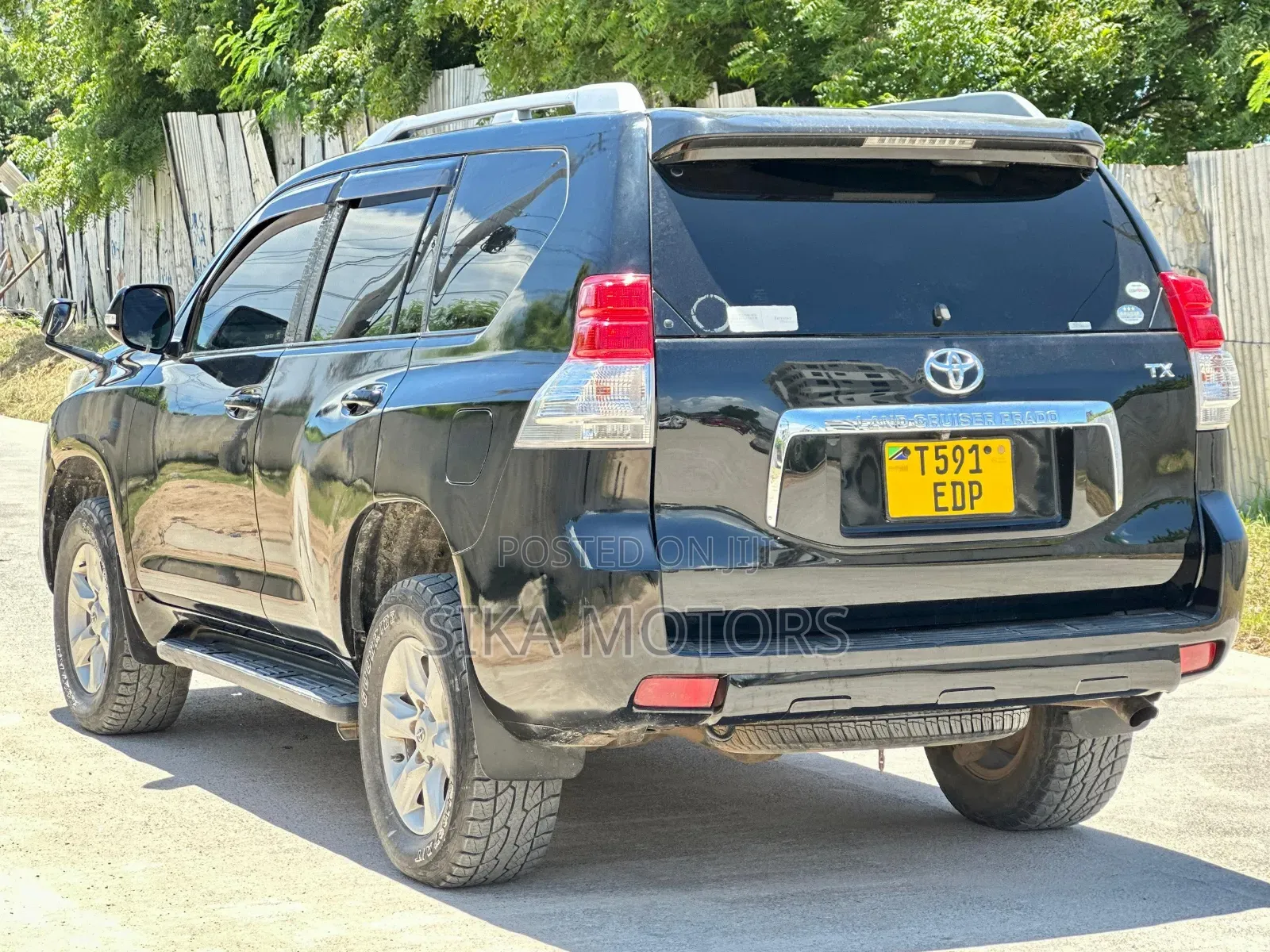 Toyota Land Cruiser Prado 2004 Black