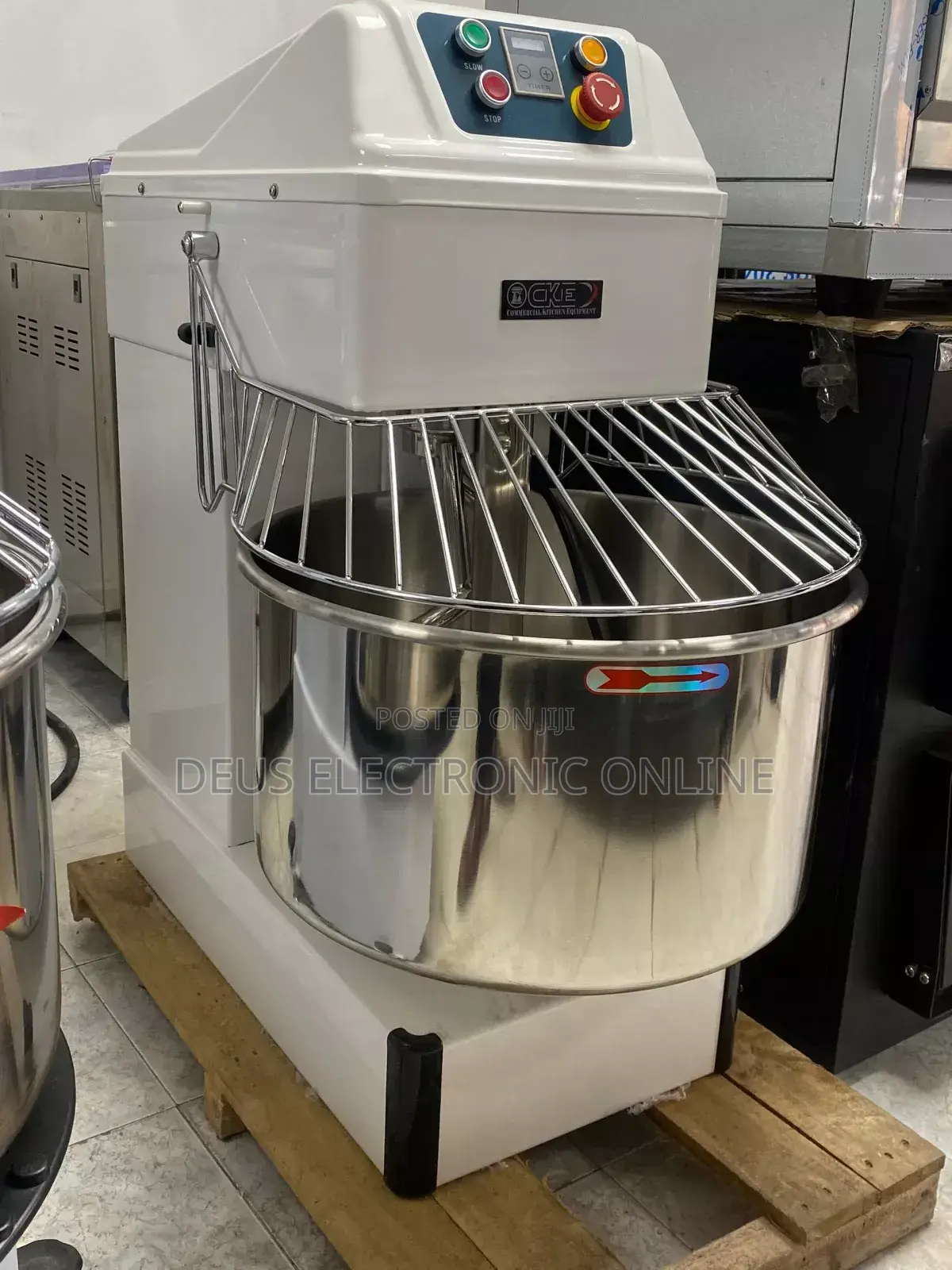 *Spiral Mixer Ya Mkate 25kg*