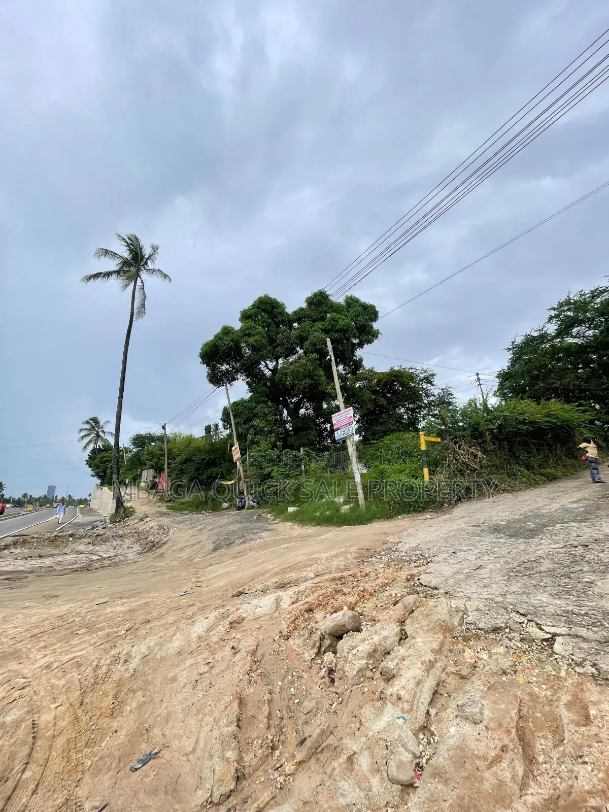 Plot Area SQM 980 for Sale at Kimara Kona