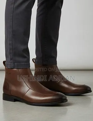 Clarks Boots VipyaBrand: Clarks