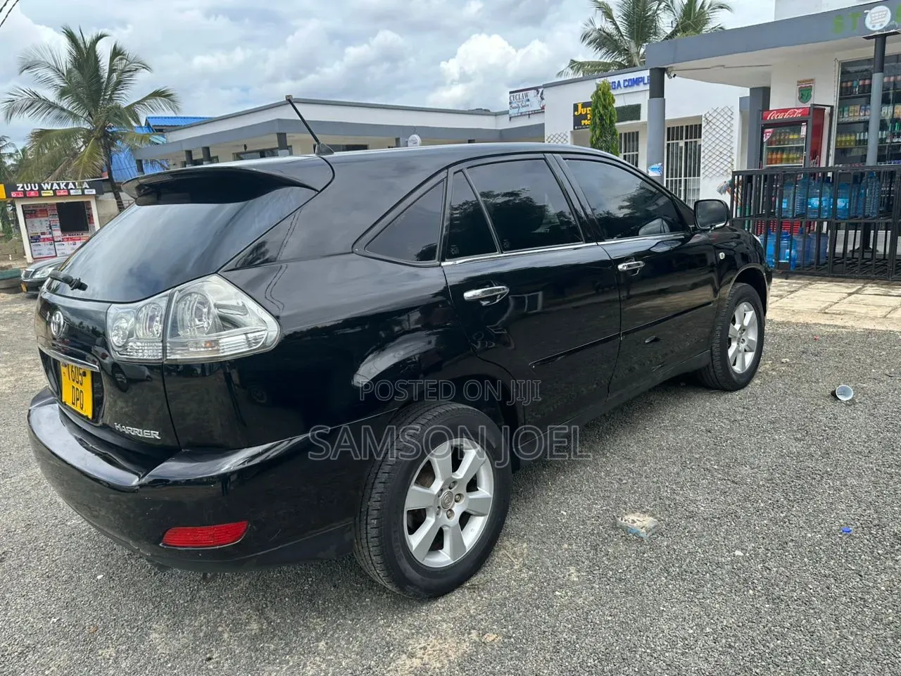 Toyota Harrier 2005 Black