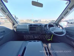 Mazda Bongo 2013 White