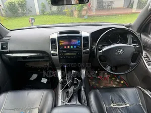 Toyota Land Cruiser 2005 Black