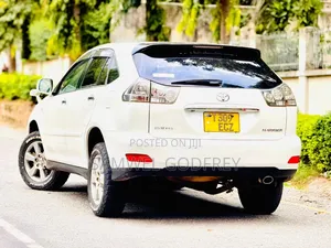 Toyota Harrier 2009 White