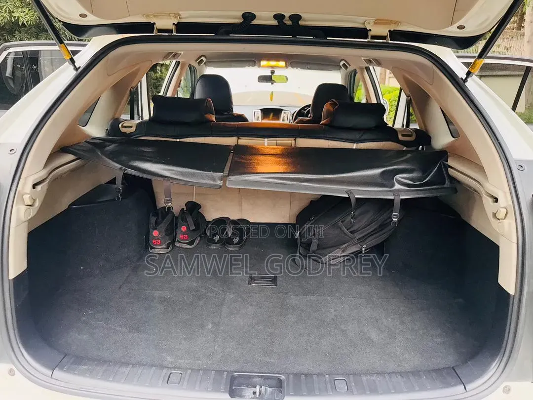 Toyota Harrier 2009 White