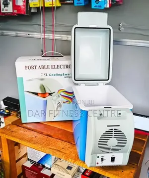 Mini Car Refrigerator 7.5 Litre