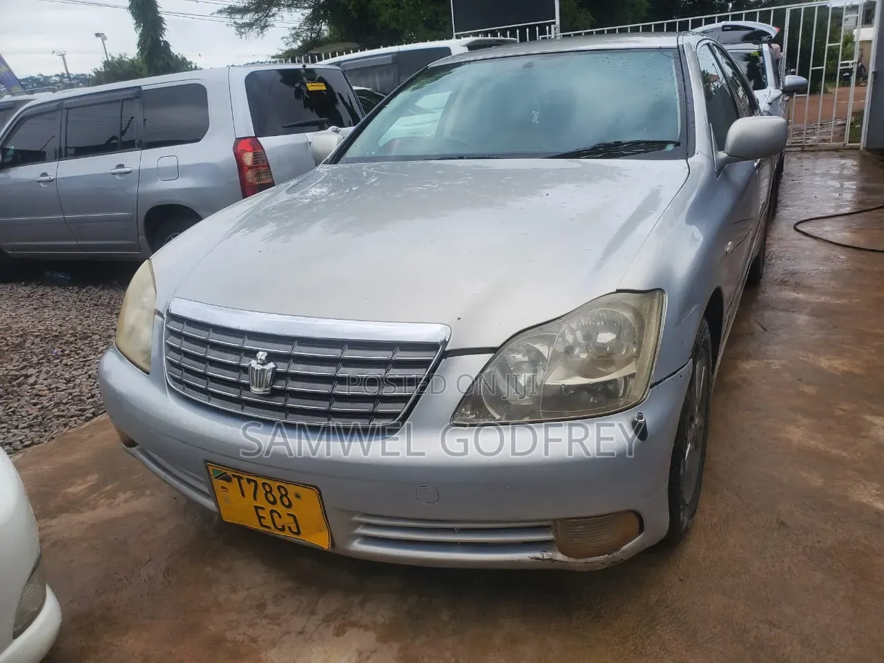 Toyota Crown 2007 Silver