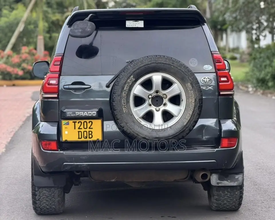 Toyota Land Cruiser Prado 2004 Black