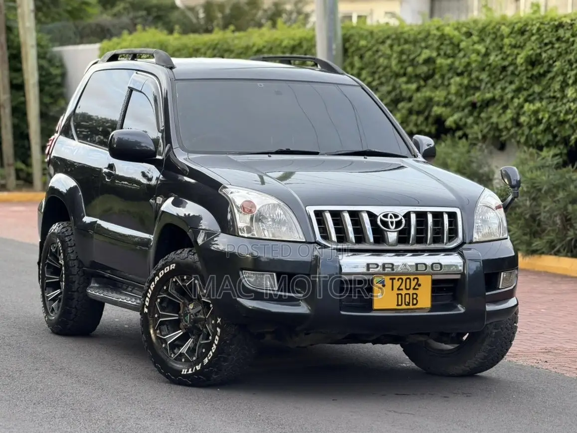 Toyota Land Cruiser Prado 2004 Black