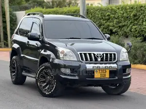 Toyota Land Cruiser Prado 2004 Black