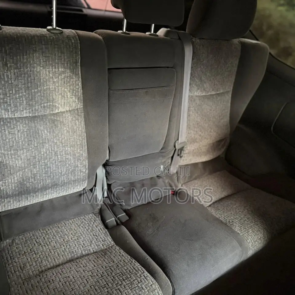Toyota Land Cruiser Prado 2004 Black