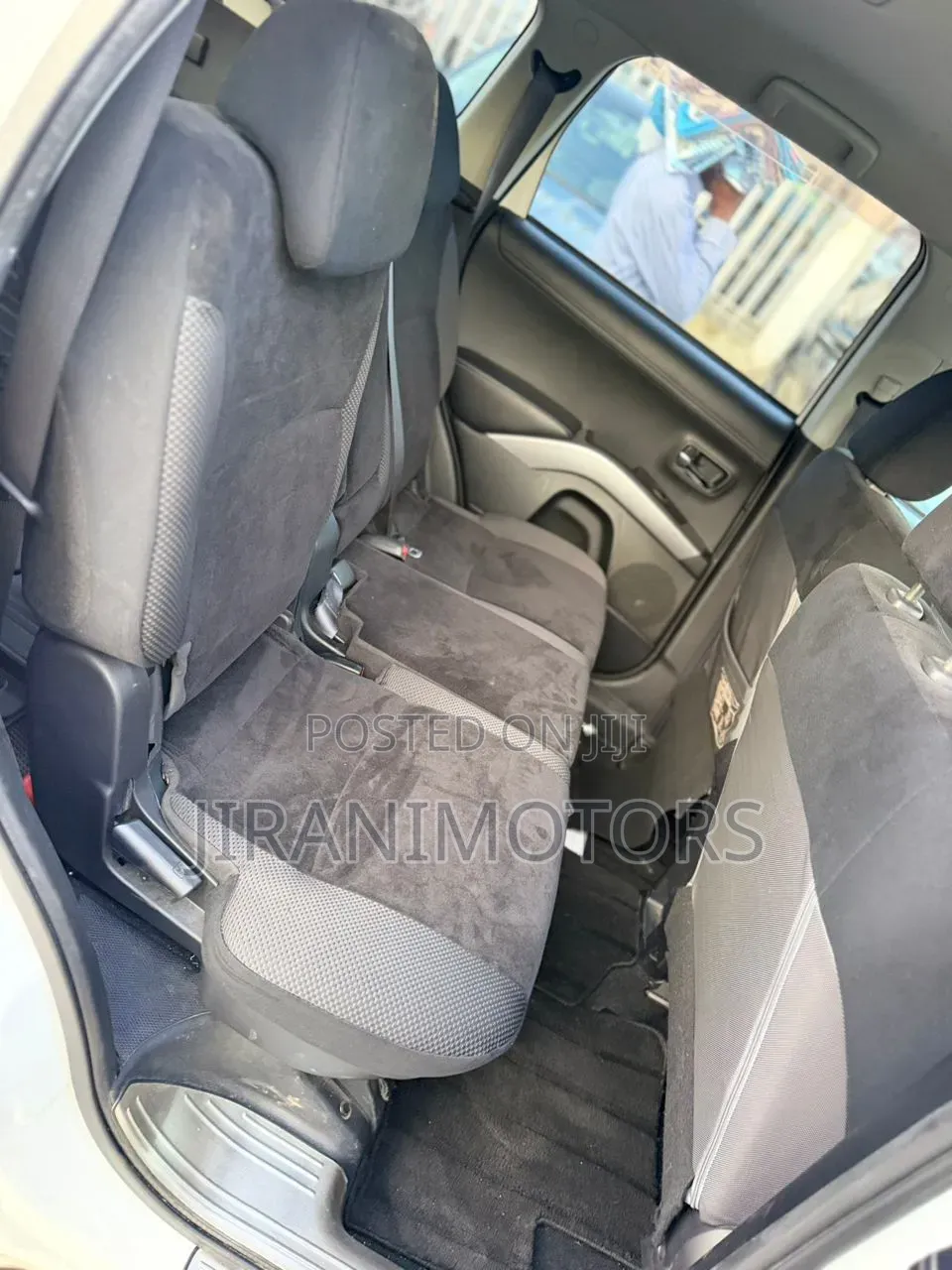 Mitsubishi Outlander ES 2010 White
